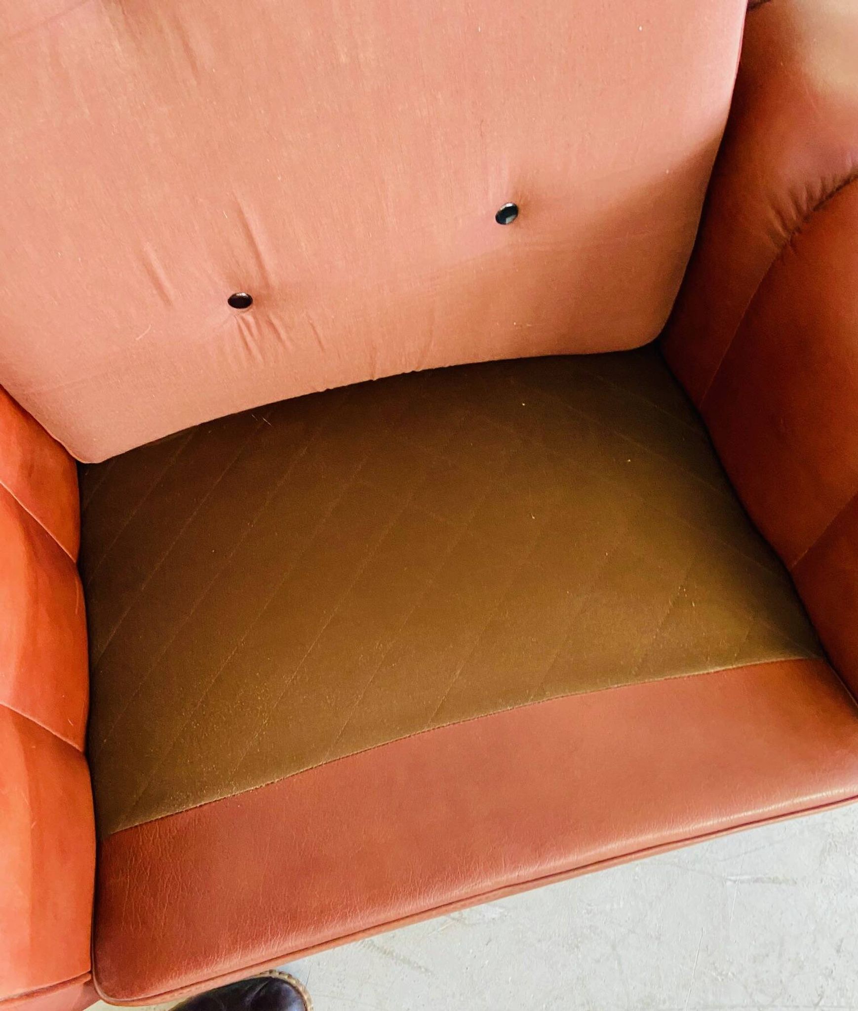 Vintage Danish mid-century Svend Skipper leather club chairs 1970s