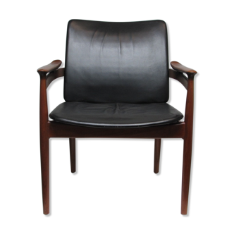 Armchair in Teak and black leather by Finn Juhl for France & Daverkosen 1963