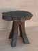 Tabouret brutaliste en chêne