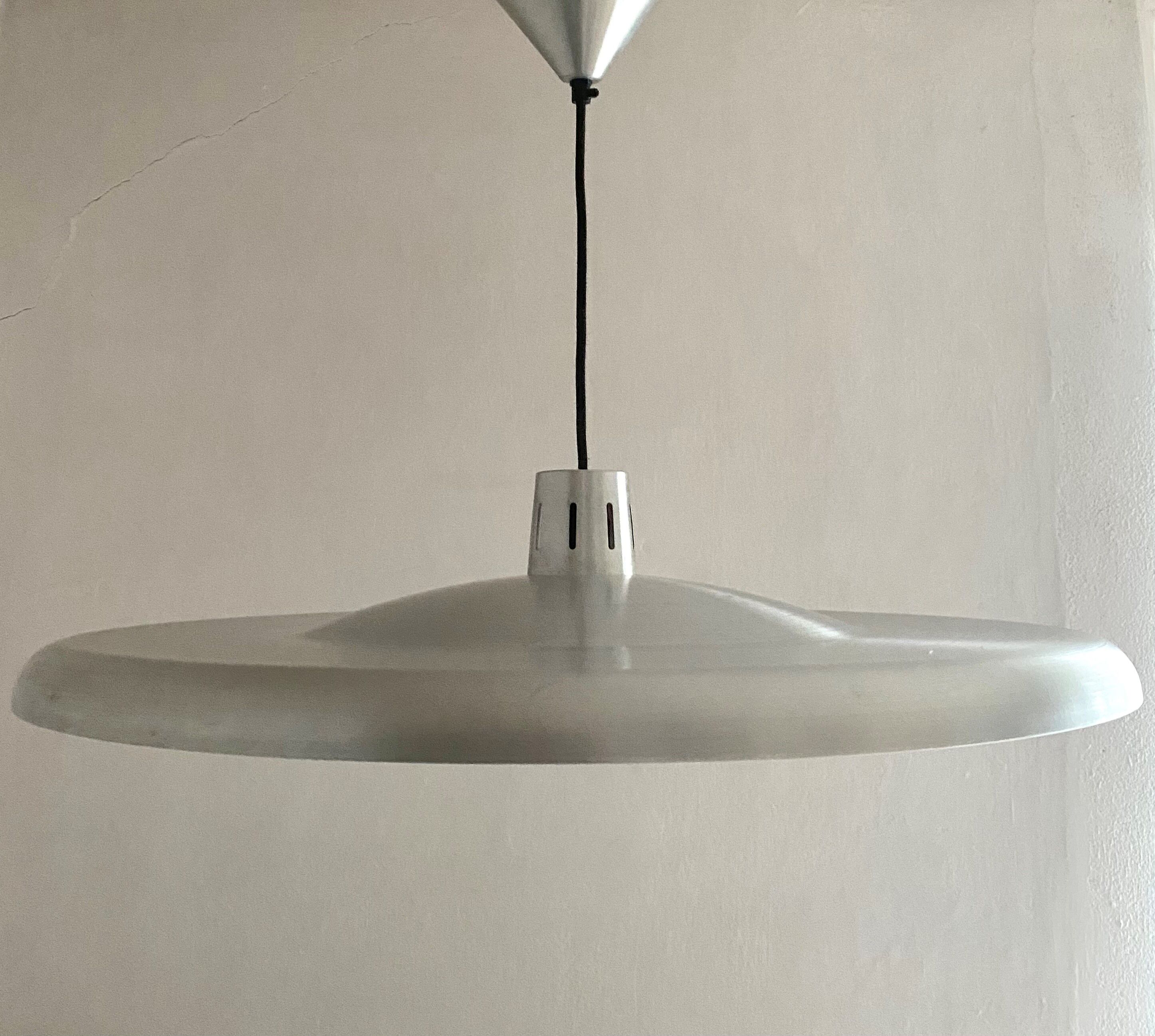 BTC 70 cm brushed aluminum pendant light