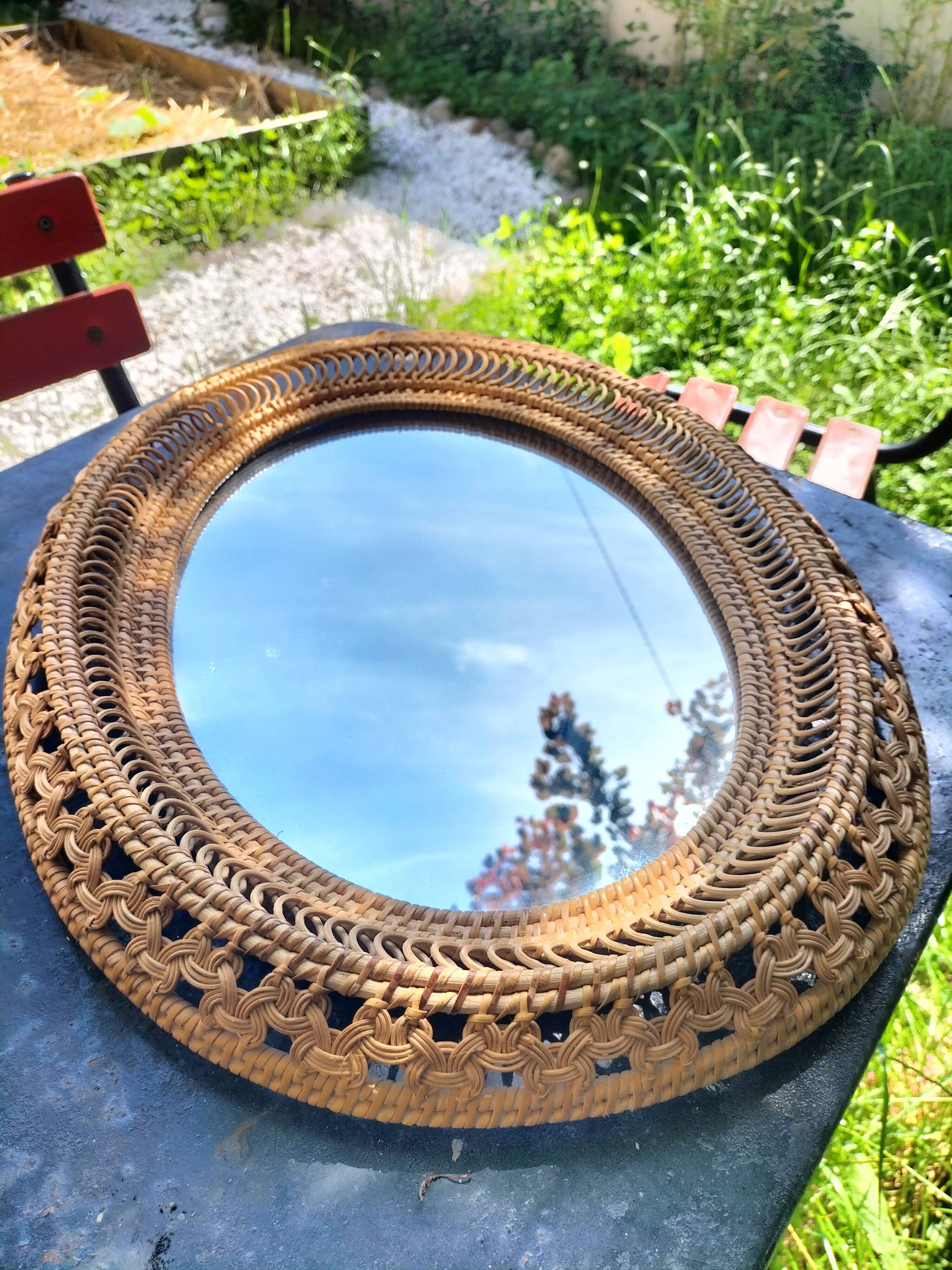 Oval rattan mirror