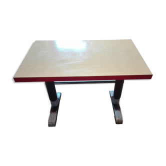 Bistro table