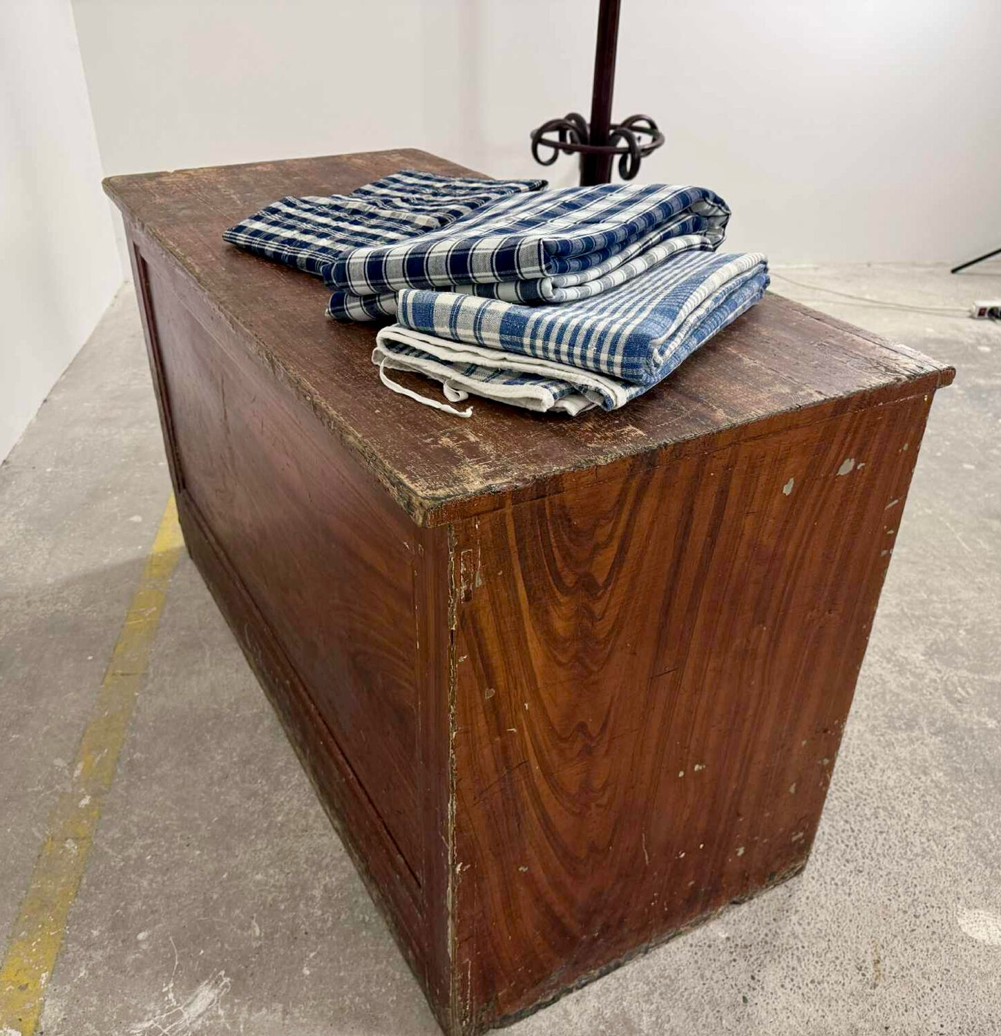 Commercial workbench with 9 drawers