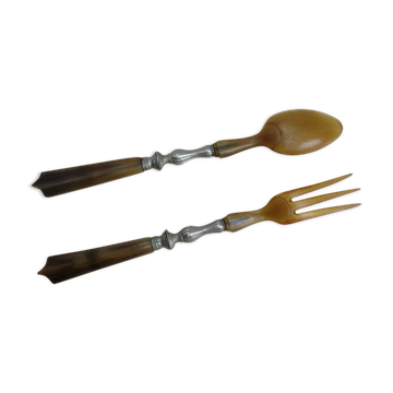 Horn salad cutlery