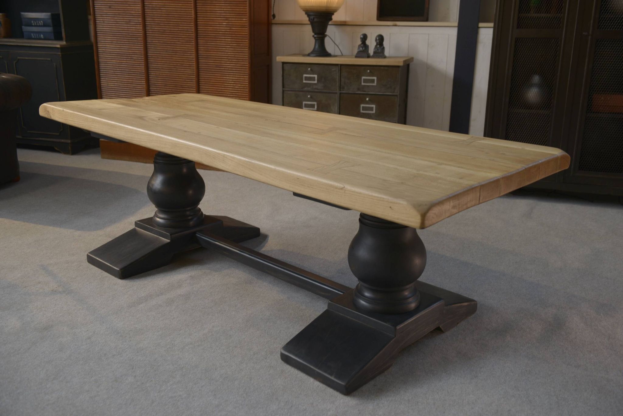Antique monastery table in solid oak, dovetail joint, 20th century
