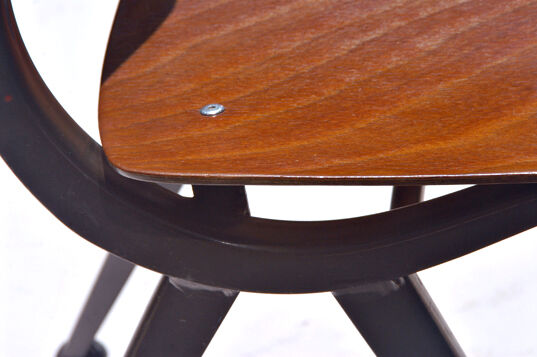 Result of Friso Kramer Chair for child