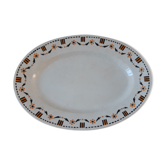 Oval dish Gien twentieth century