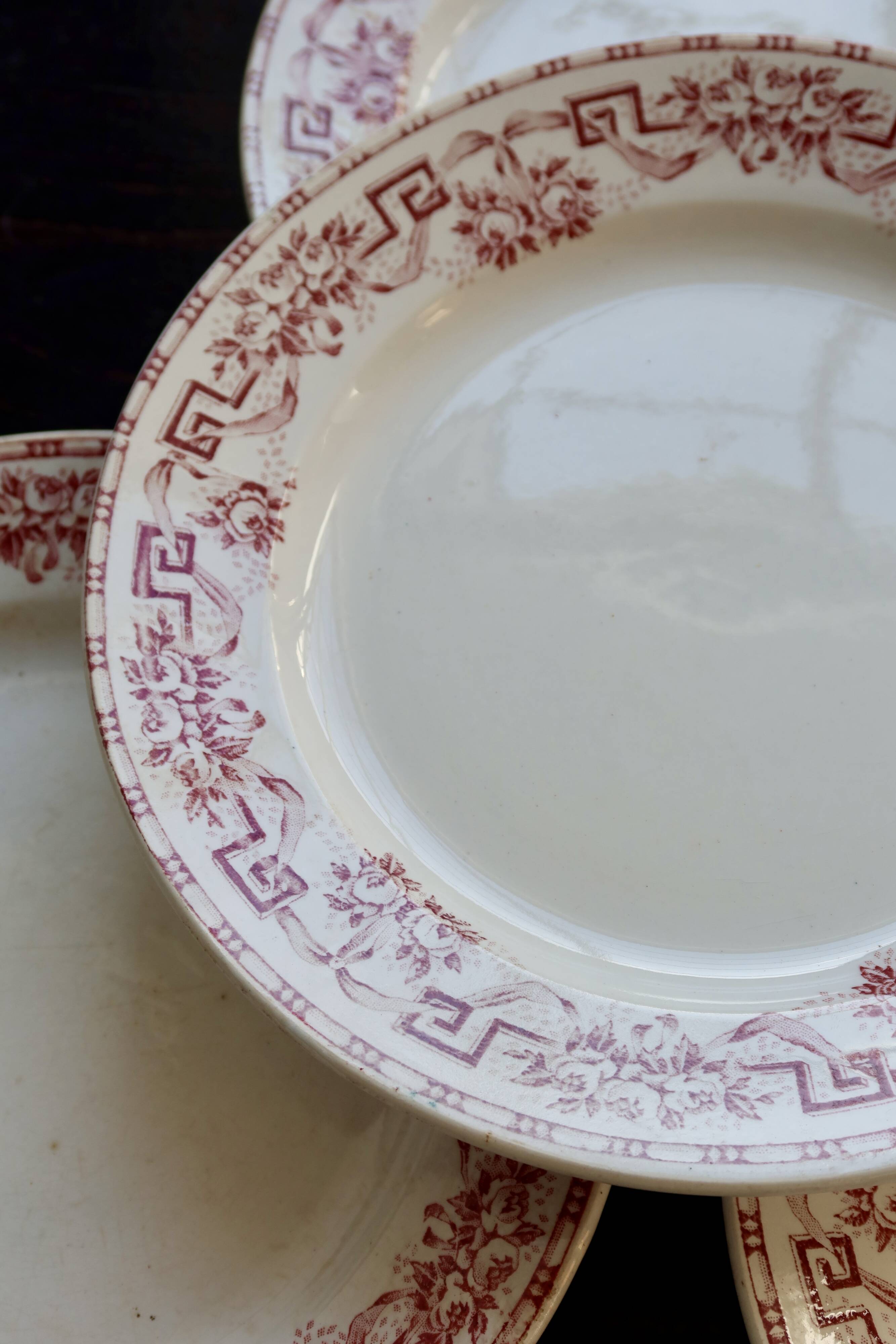 4 vintage ironstone dinner plates - Moulin des Loups - Athens model