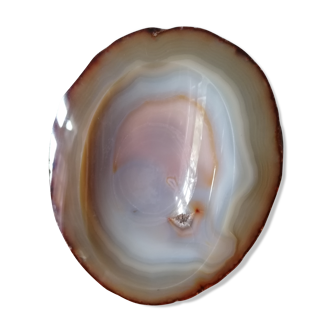 Empty pocket agate