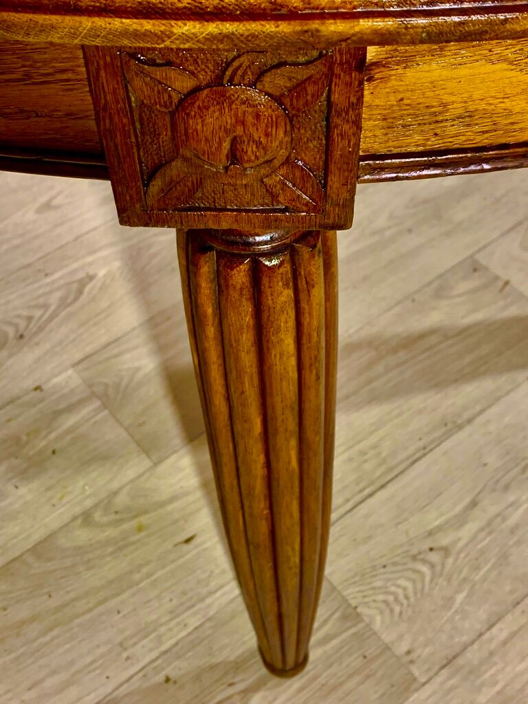 OVAL TABLE Art Deco period 1920 in solid oak, possibility of extensions