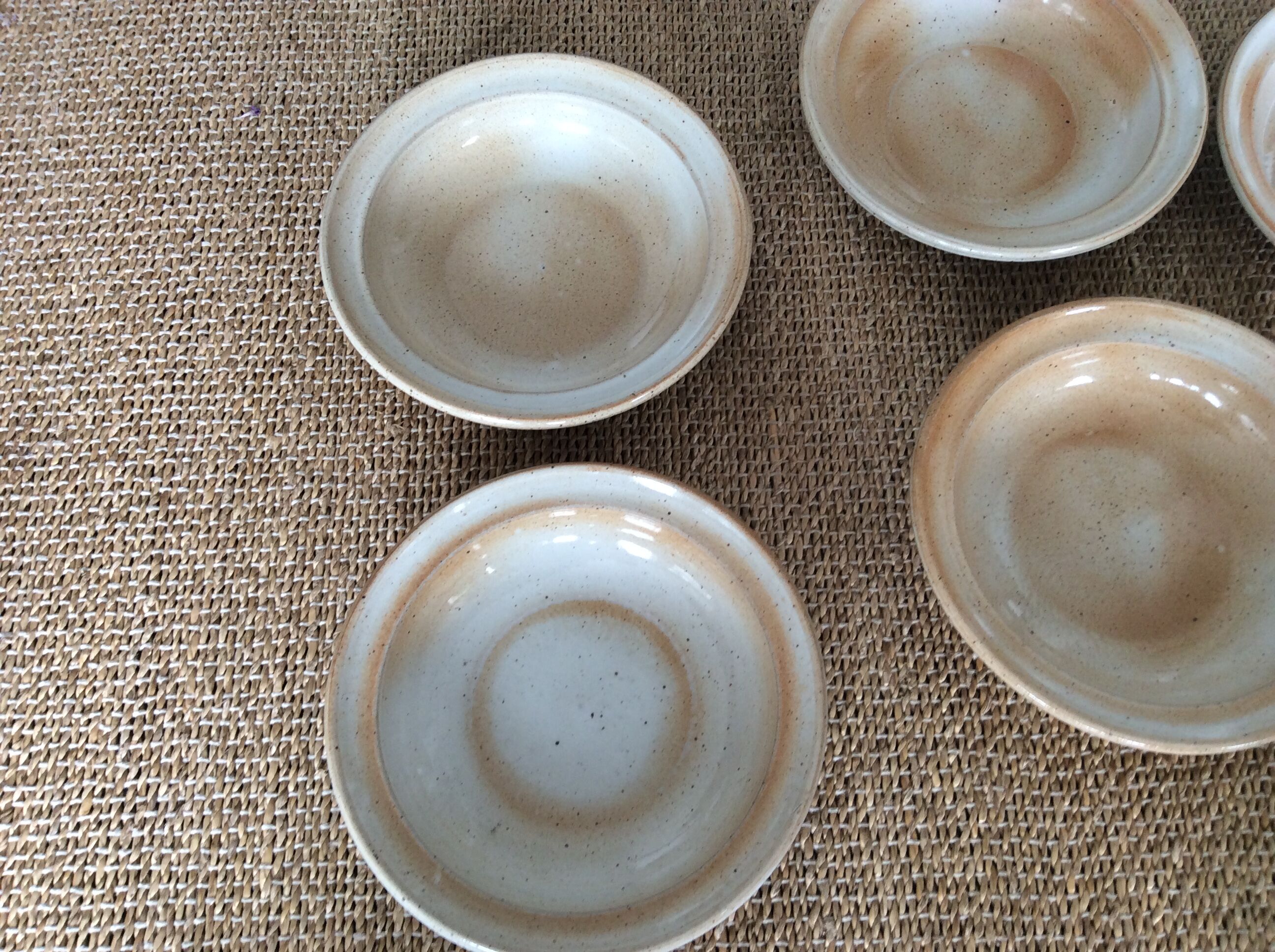 Series of 8 stoneware plates