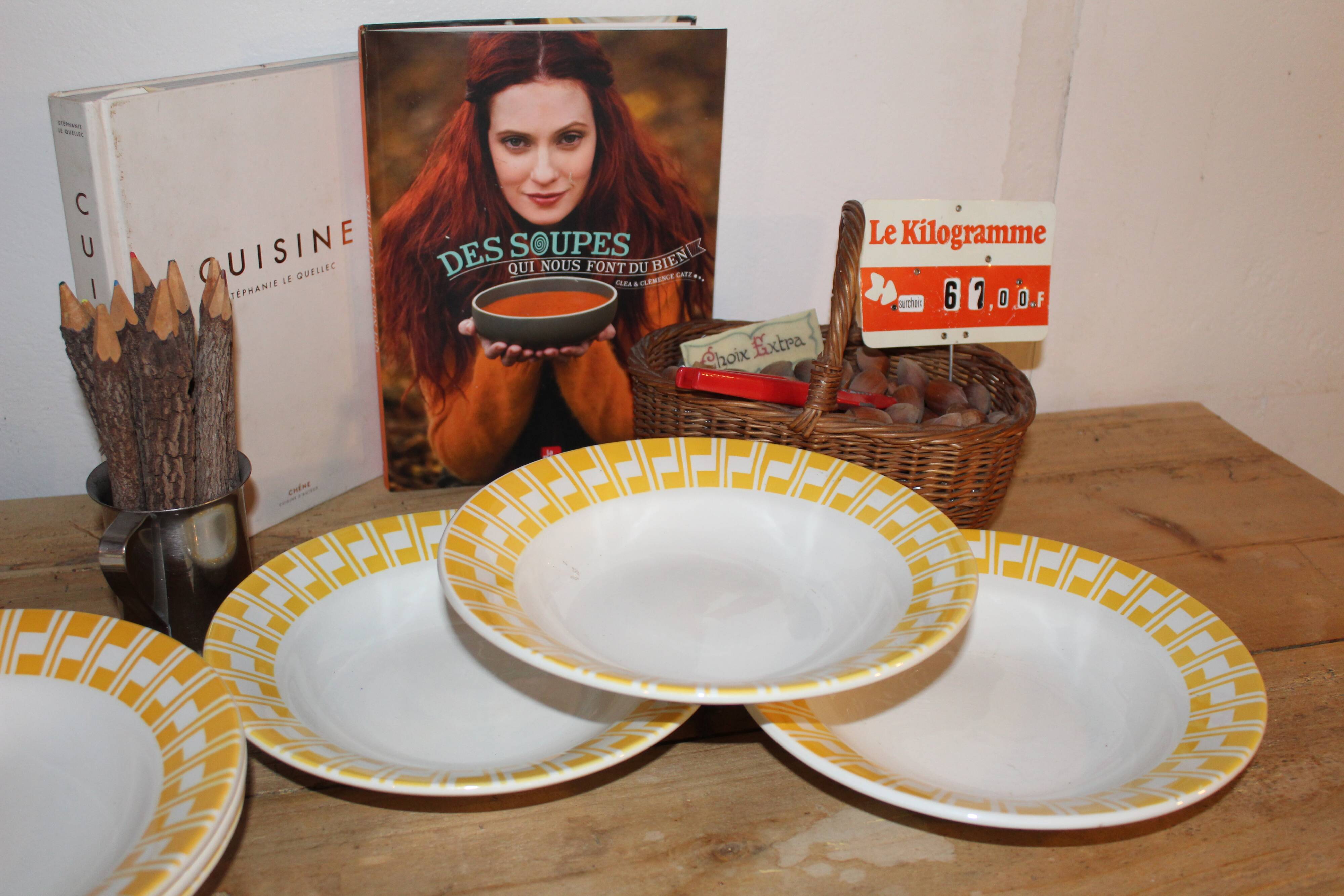 Deep plate in Sarreguemines earthenware