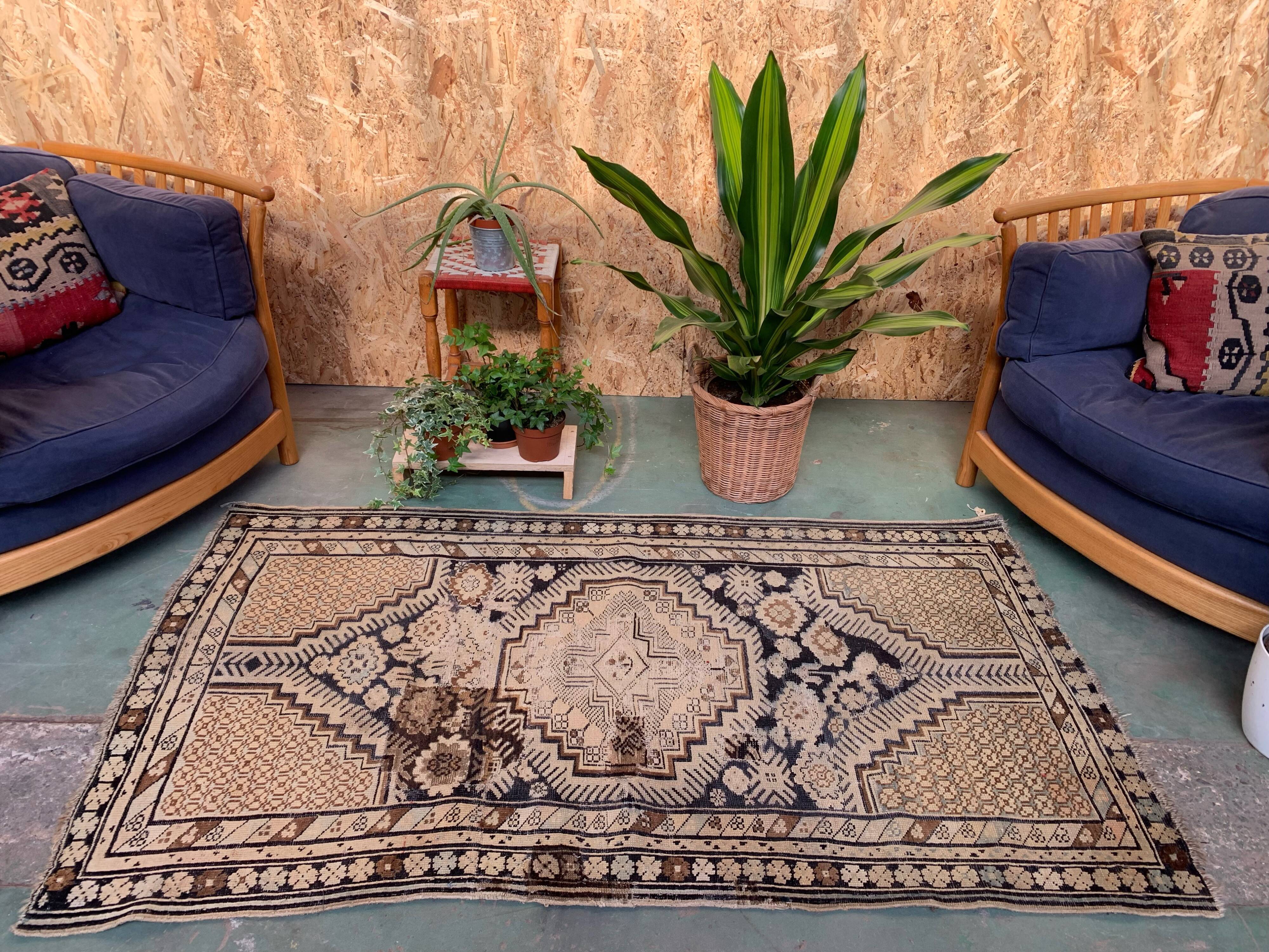 Vintage Shirvan Rug 175x97 cm, medium