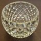 Vase boule en verre