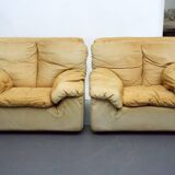 Vintage pair of leather armchairs by Ammannati and Vitelli for Brunati, Italy 1970s.