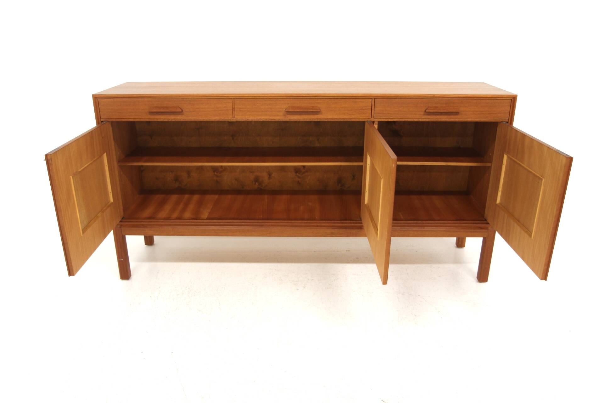 Scandinavian teak sideboard, Möbelfabrik Örnen, Rydaholm, Sweden, 1960