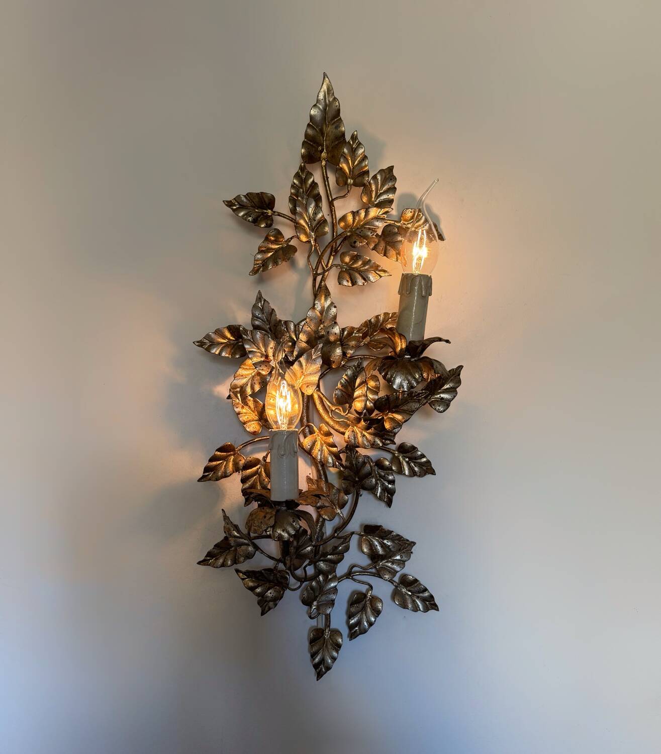 Florentine foliage applique from the 1960s.