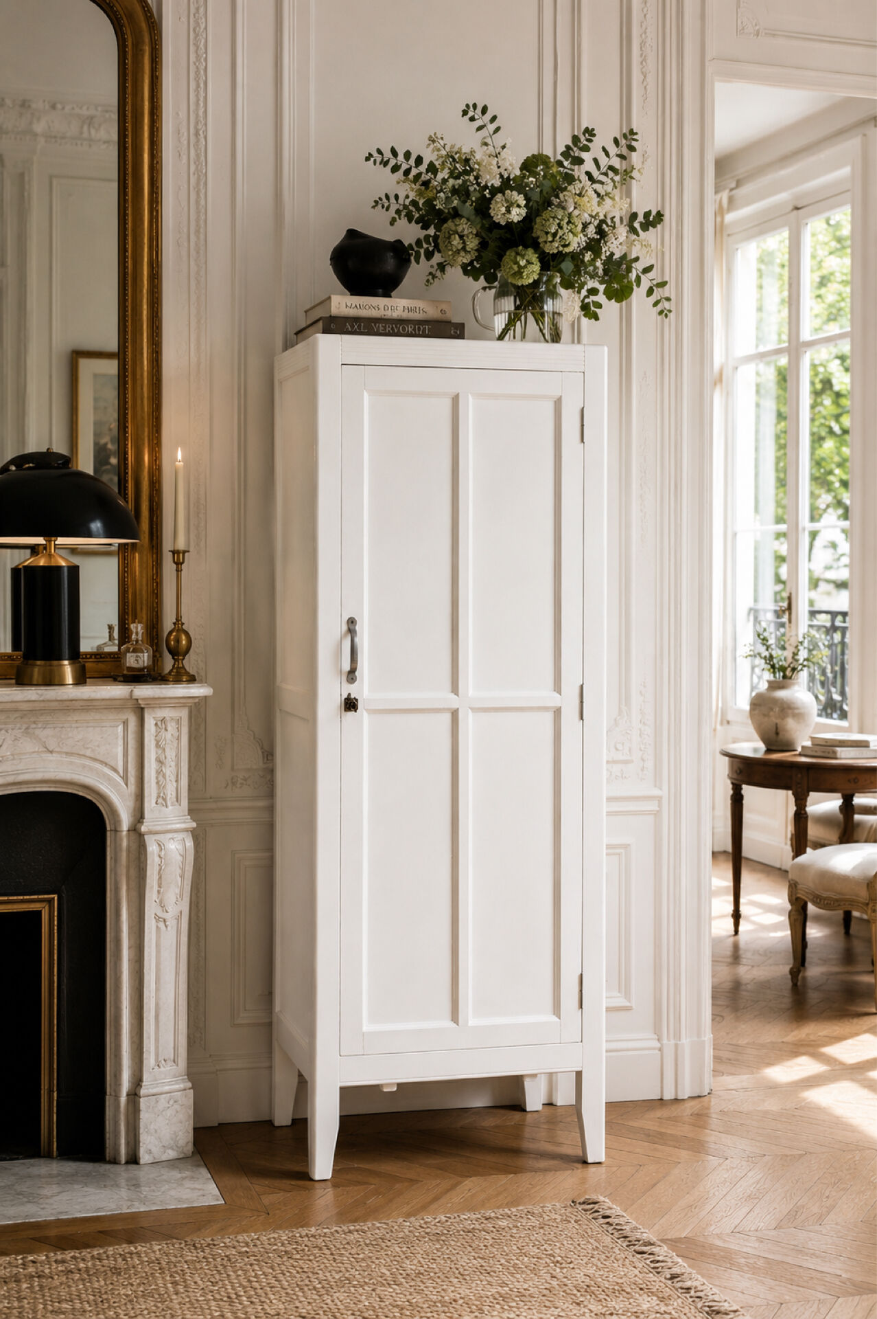 Armoire parisienne miniature ancienne