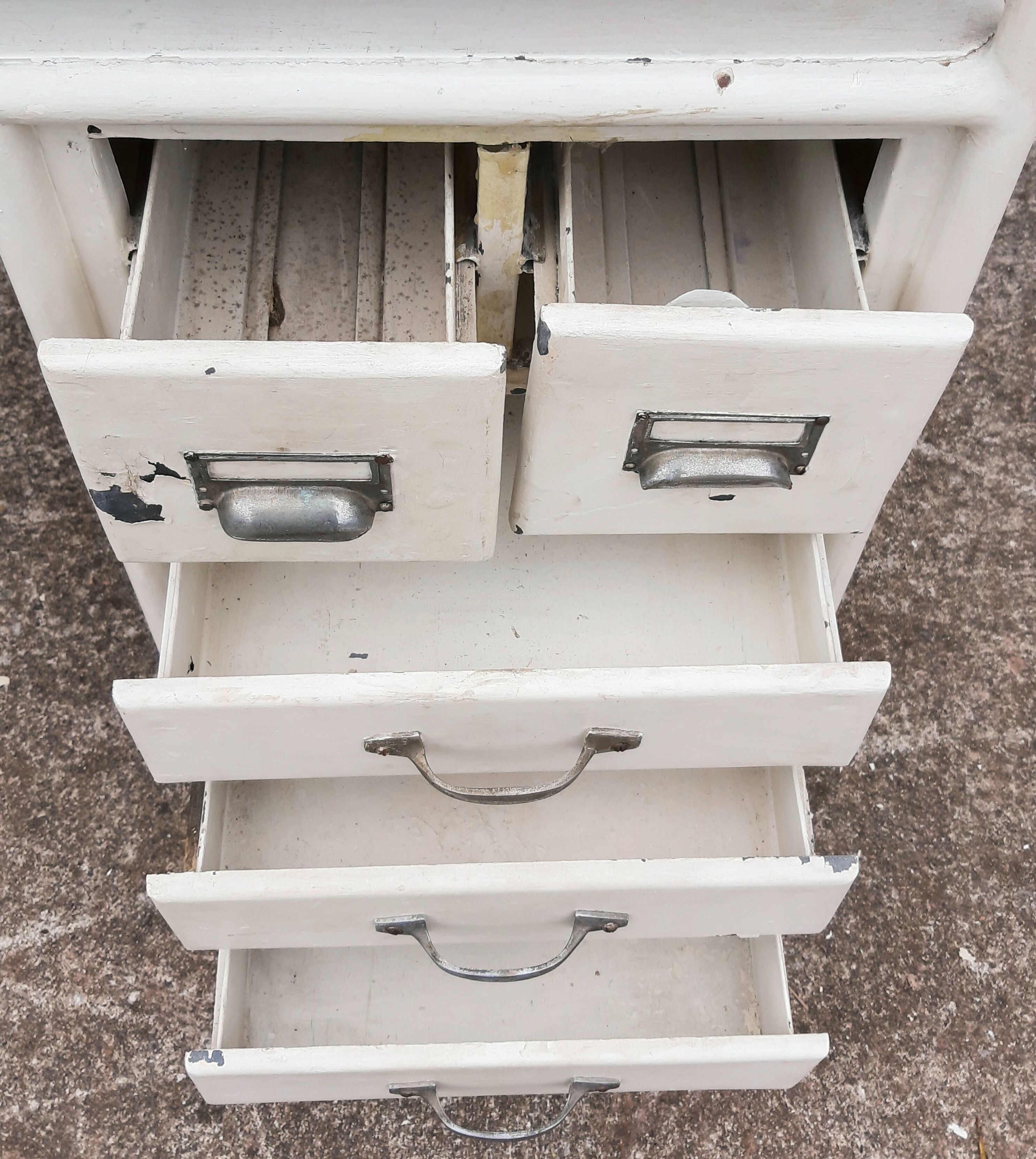 Medeckn office year 40/ 50