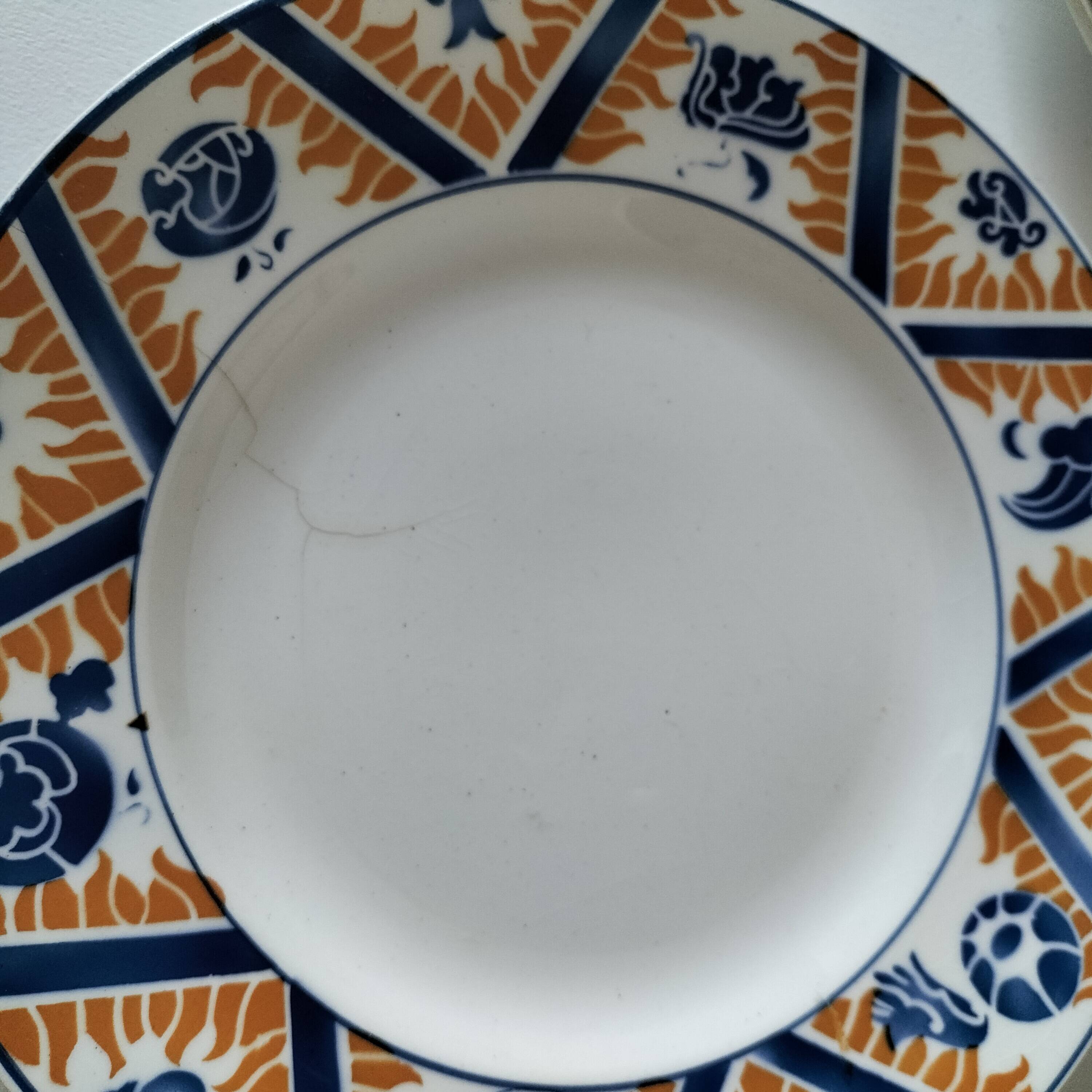 Moulin des Loups model Canada plates