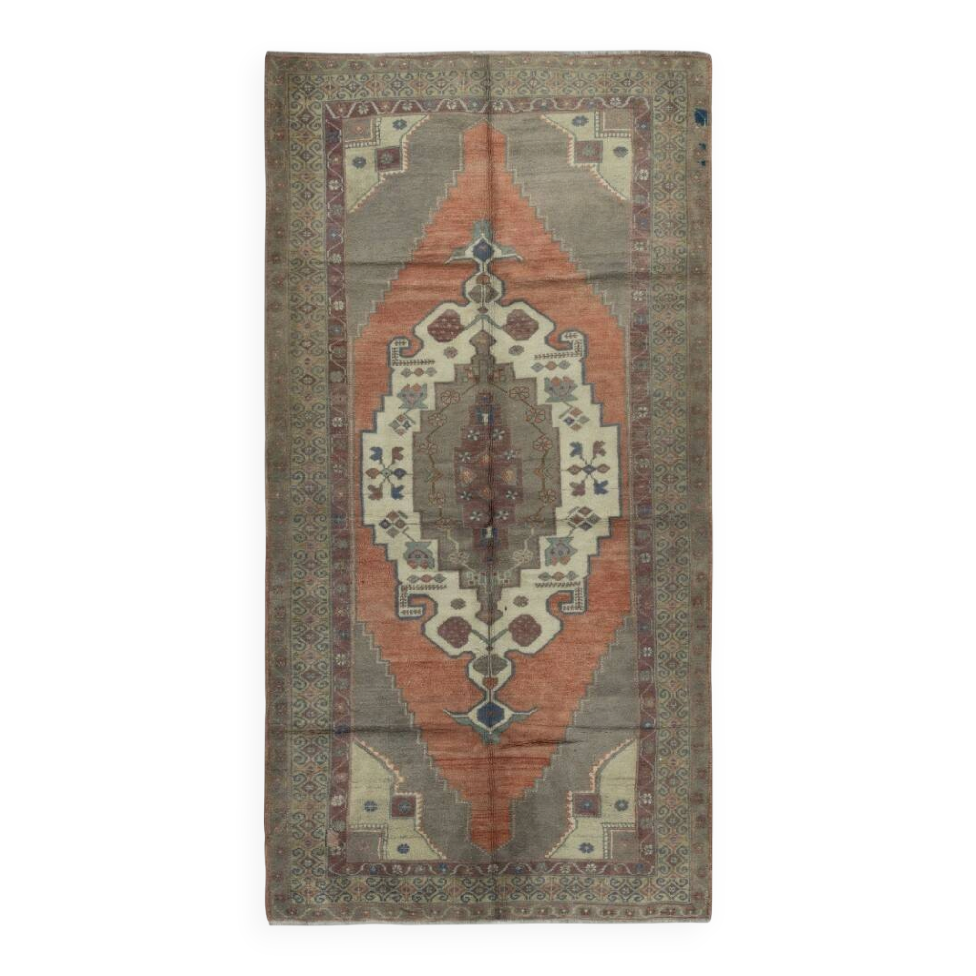 Vintage Turkish Oriental Rug. Ca 1960. One of a kind Handmade Tribal Rug. 100% Wool