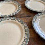 6 flat plates Terre de Fer Salins model Garlands L.XVI
