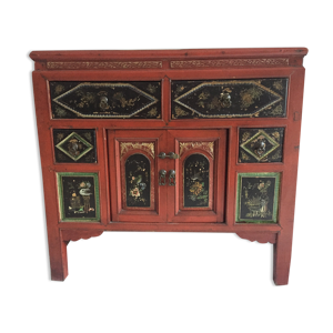 Meuble tibetain