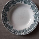 Lot of four mismatched hollow plates