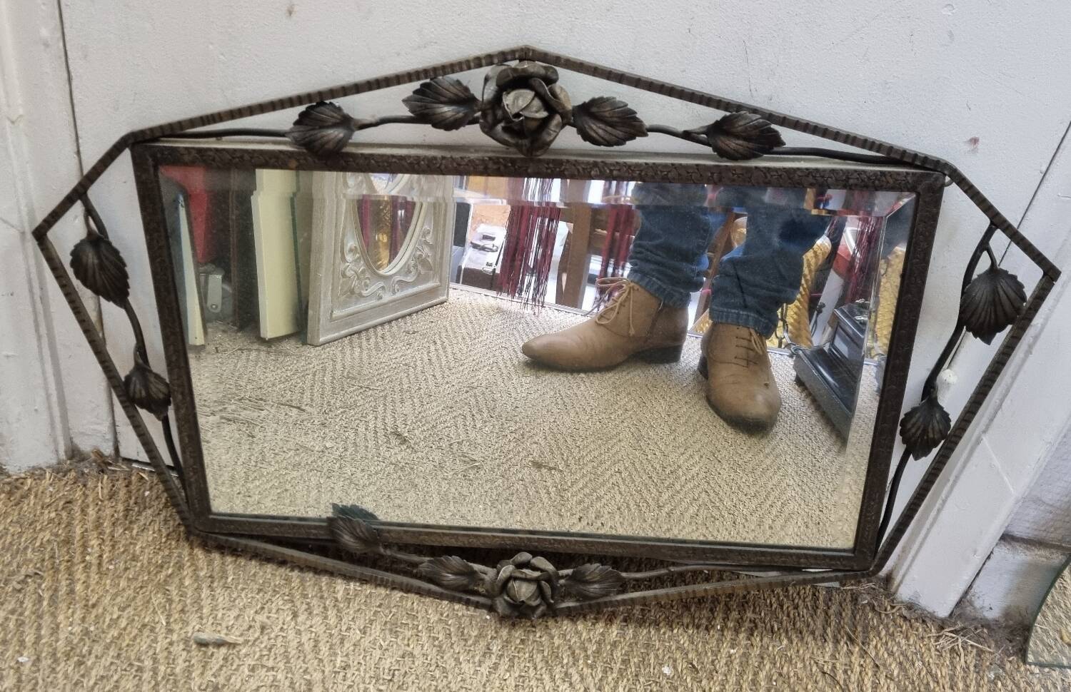 Art Nouveau beveled mirror (69X47cm)