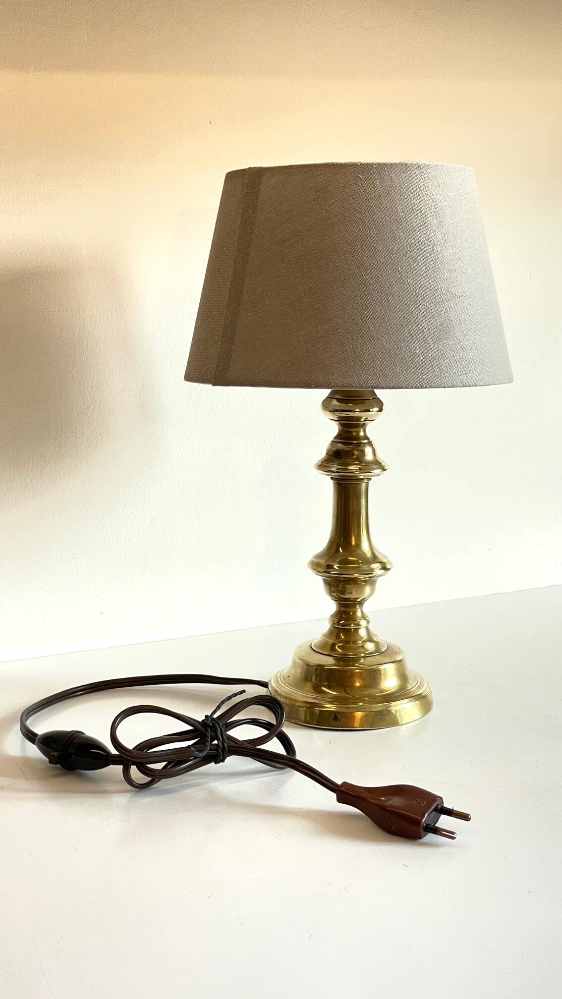 Lamp chic old solid brass candle holder