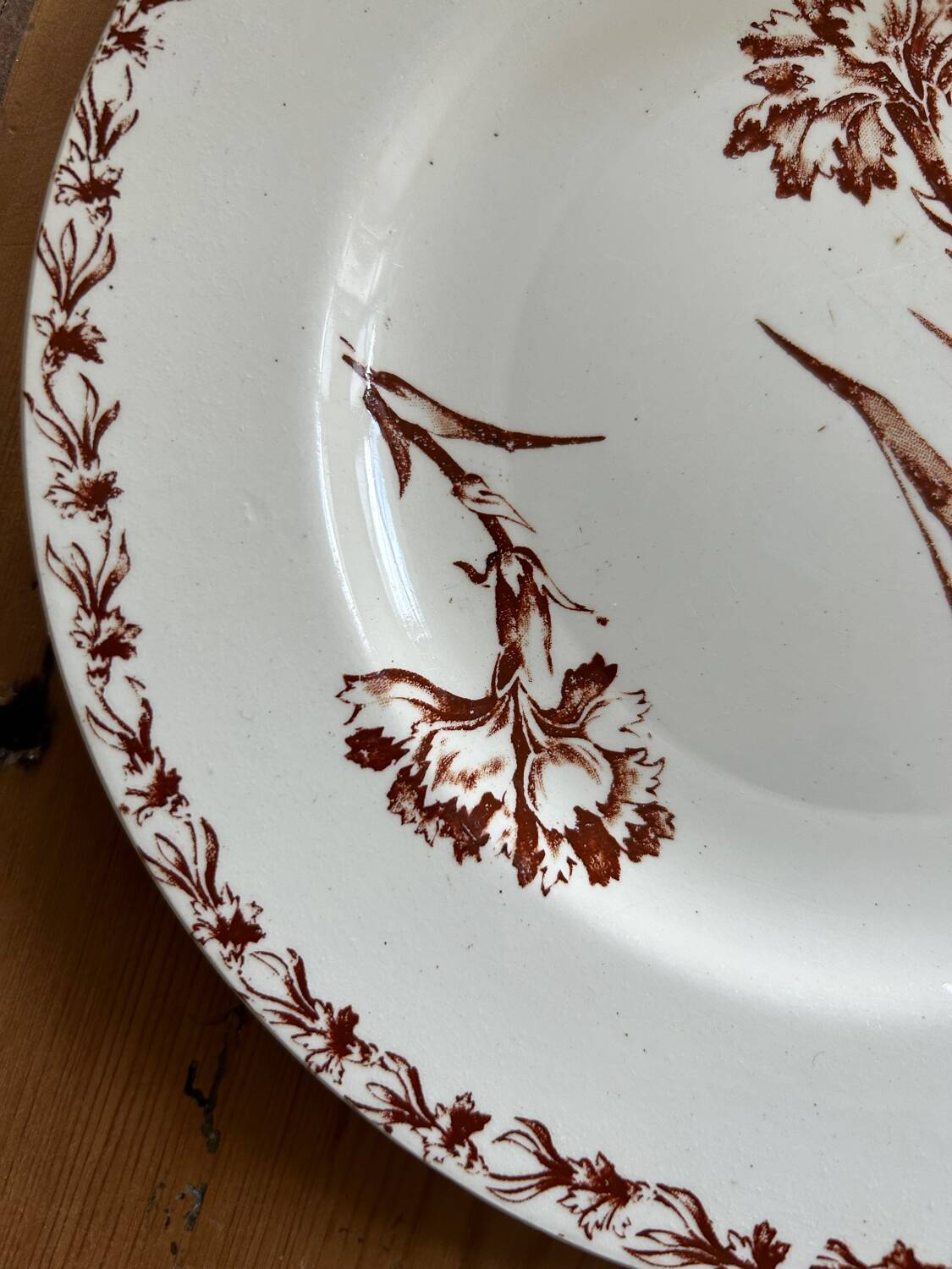 Mismatched set of 6 old flat plates