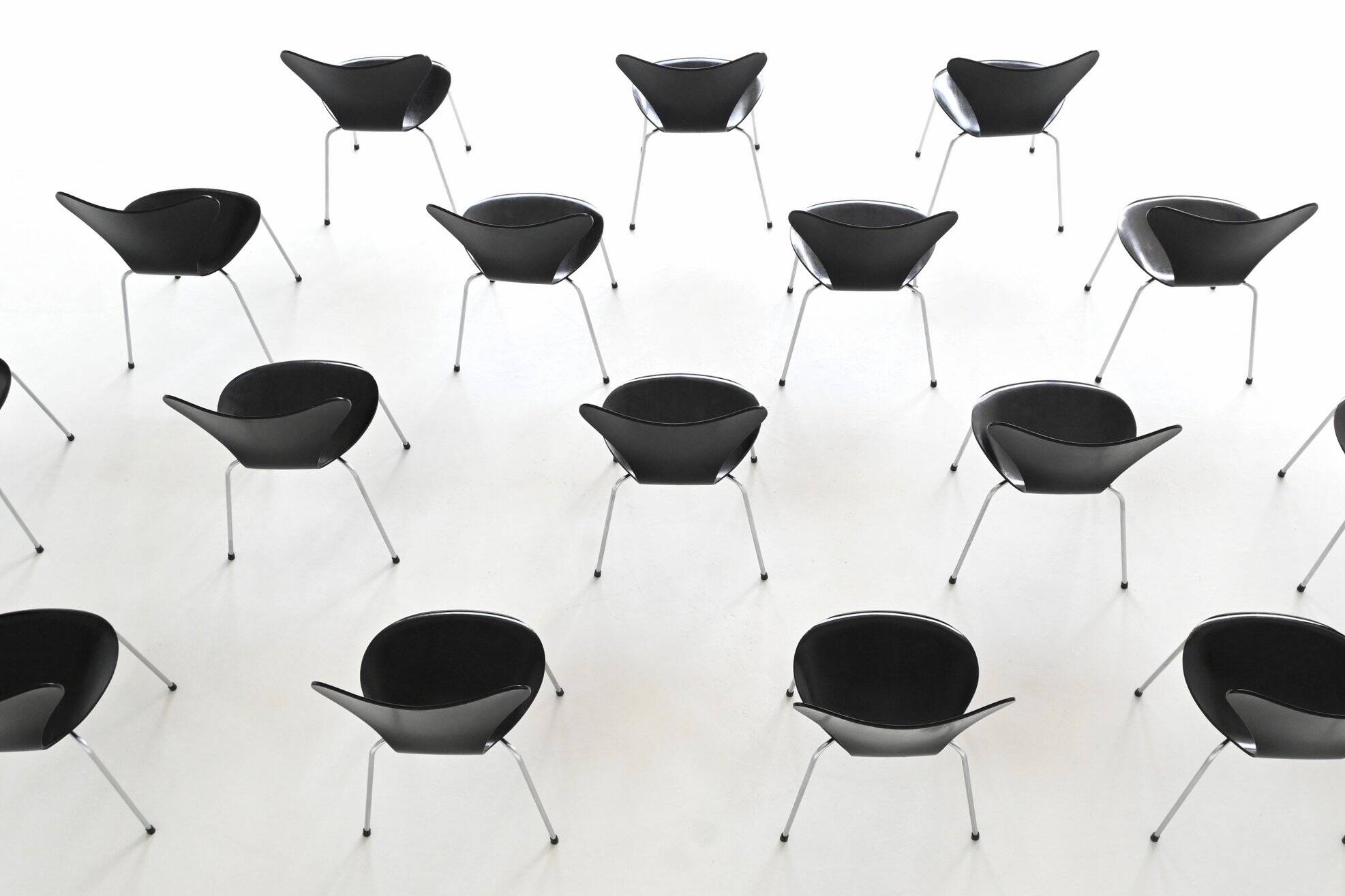 Arne Jacobsen 3107 'Butterfly' dining chairs Fritz  Hansen Denmark 1967