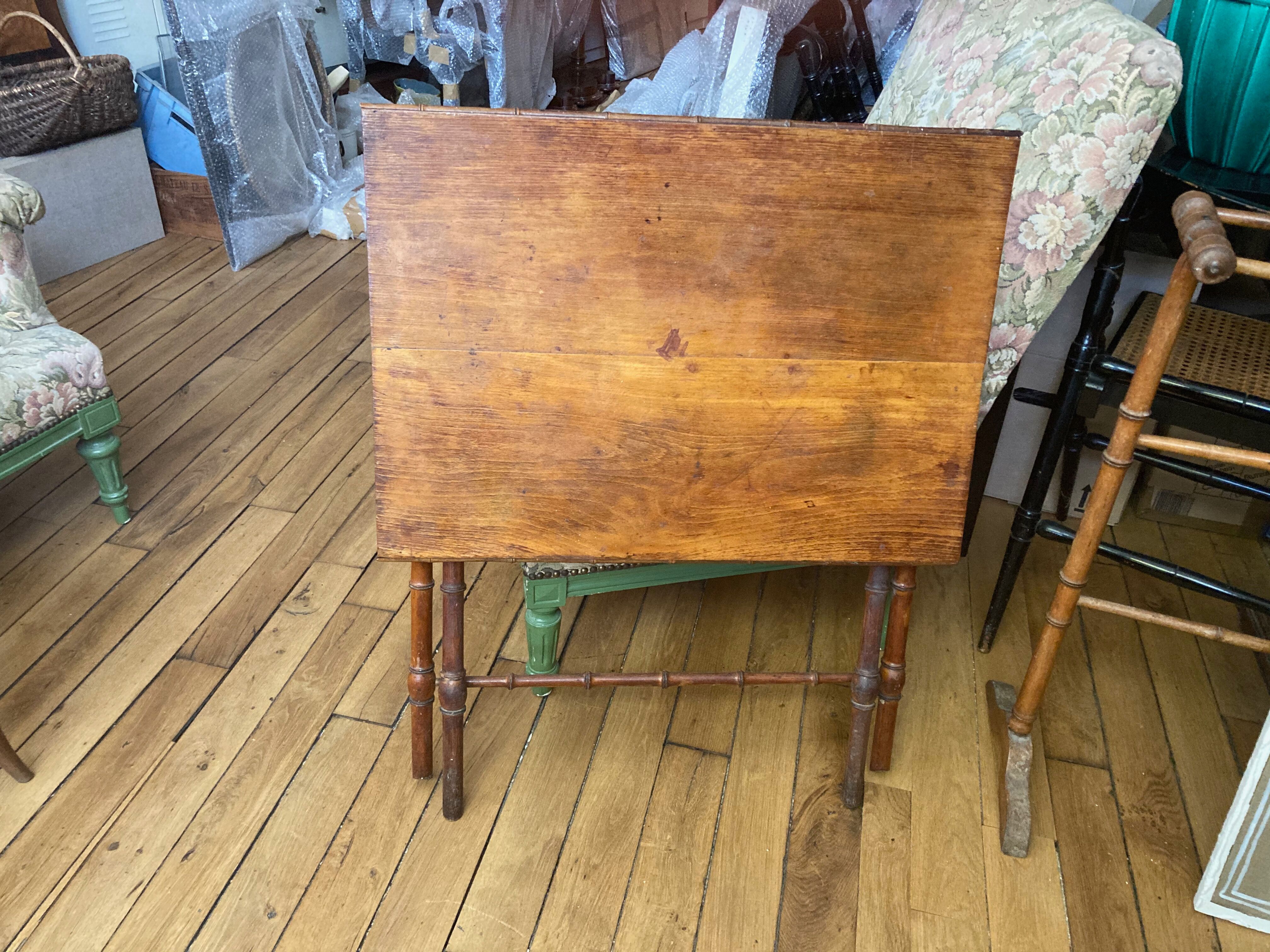 Bamboo folding table