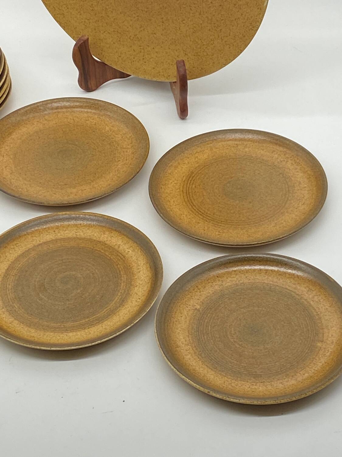 Dessert service / plates, vintage, stoneware, Longchamp France 🇫🇷,