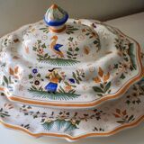 Dish and tureen Moustiers