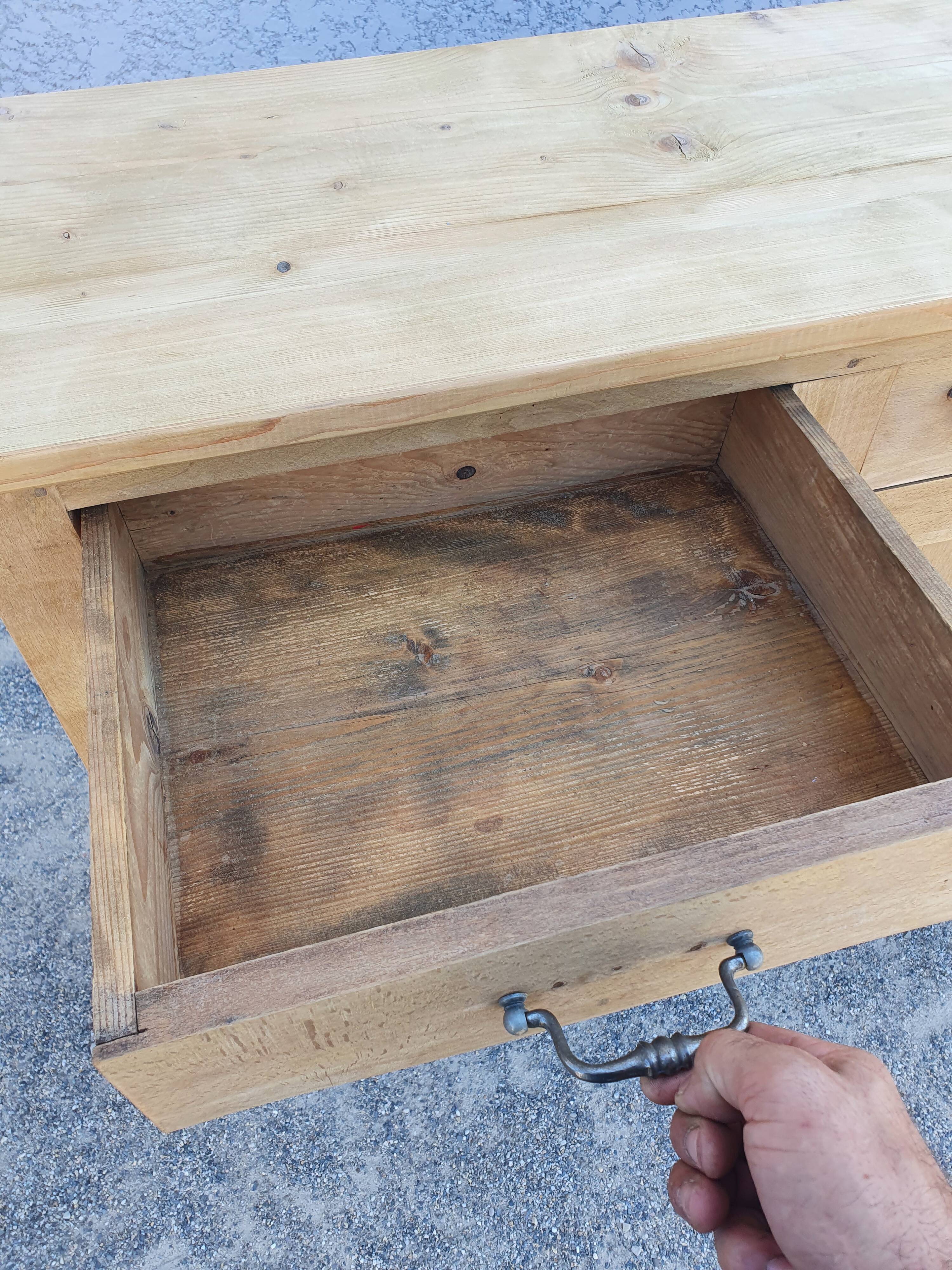 Bahut buffet furniture of old raw wood shallow