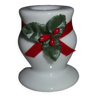 Small candle holder (for one candle) in white porcelain