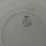 Set of 2 hollow plates campanula pattern