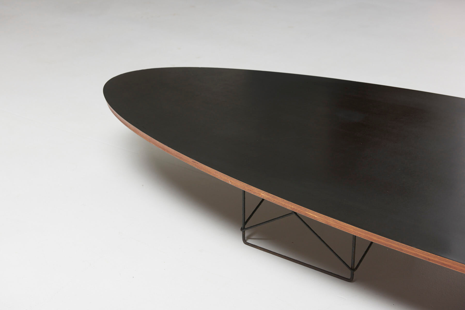 Surfboard coffee table - Charles Eames - 1951