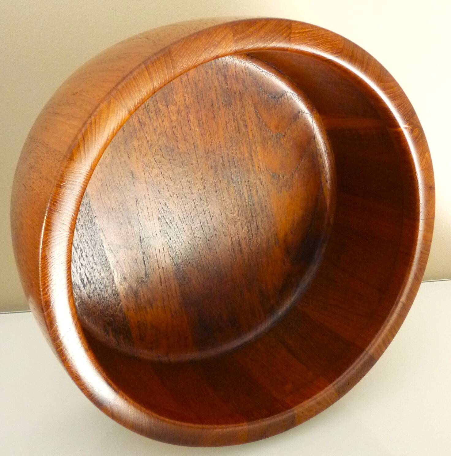 Dish, fruit dish, Scandinavian design, teak, R. Nissen Denmark 60s/70s