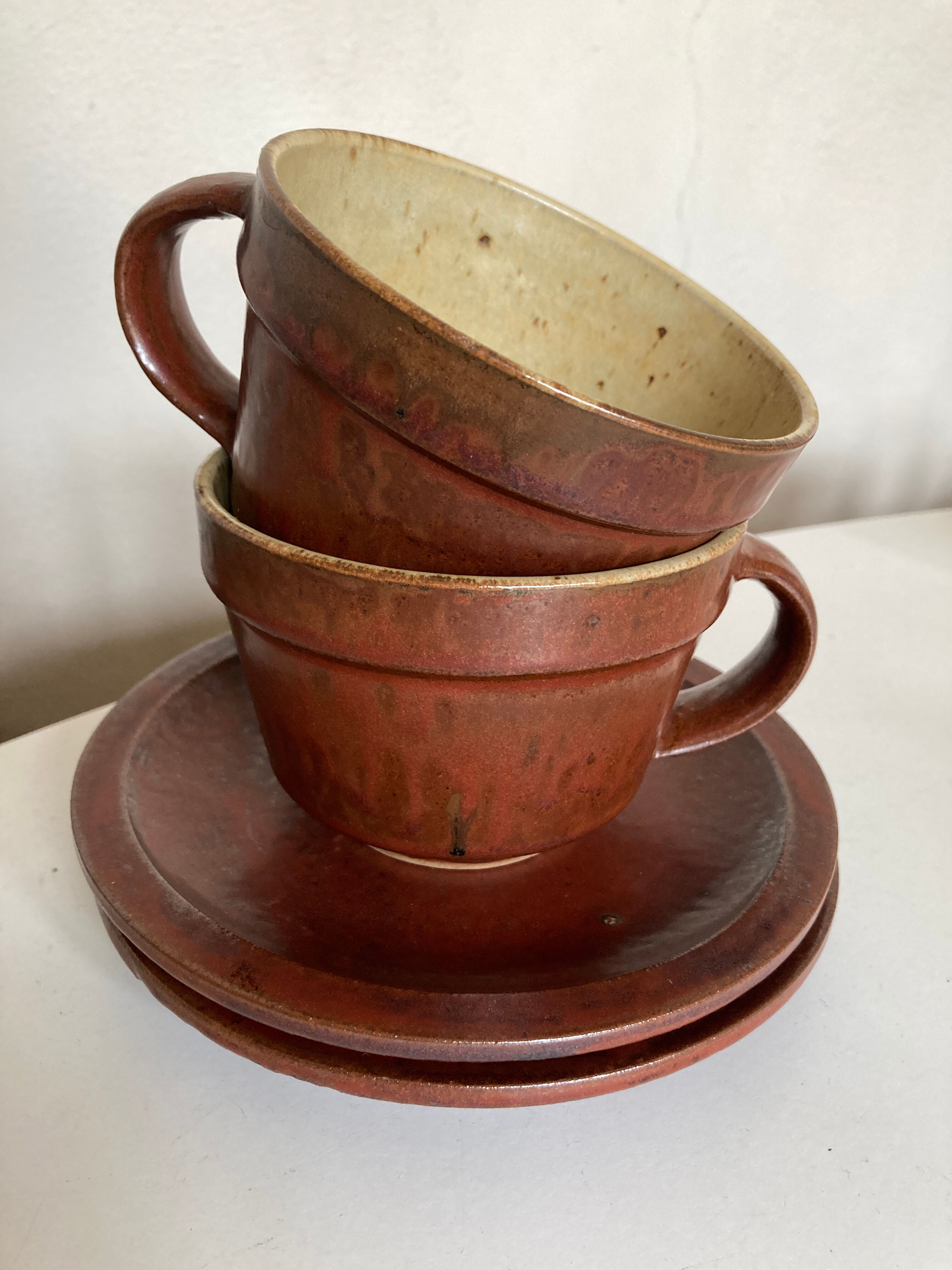 Pair of cups of sandstone lunches Daniel de Montmollin Taizé 1970