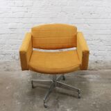 Office chair model "Conseil" by Pierre Guariche for Meurop