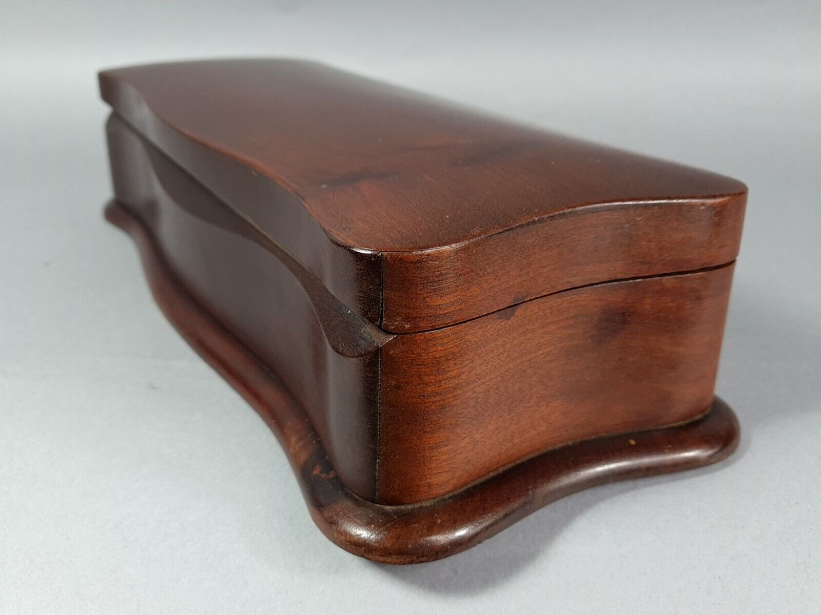 Old box sewing box shape chamturned wood interior fabrics SB