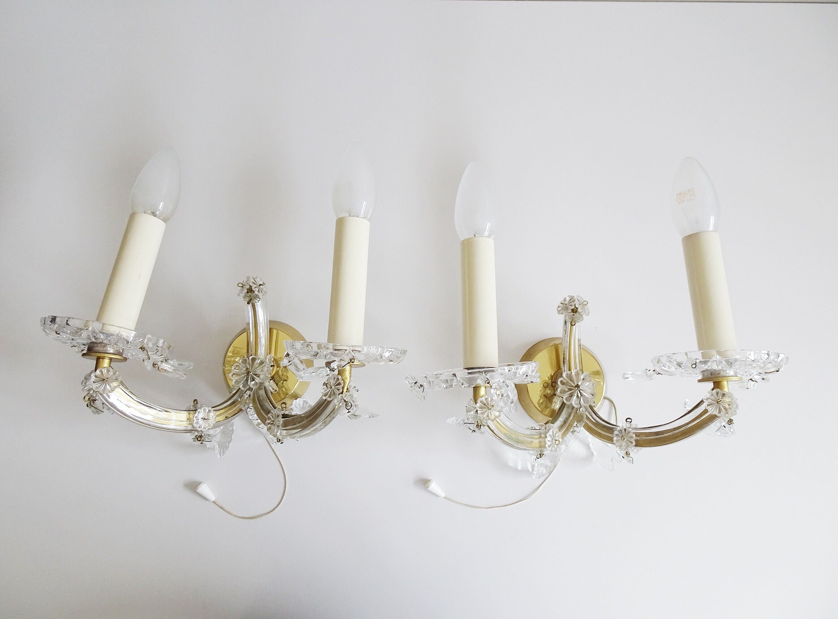 Wall lamps set made of crystal glass