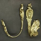 Pair of 19th century Rocaille / Rococo style tiebacks - gilded bronze