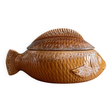 Fish soup tureen Sarreguemines