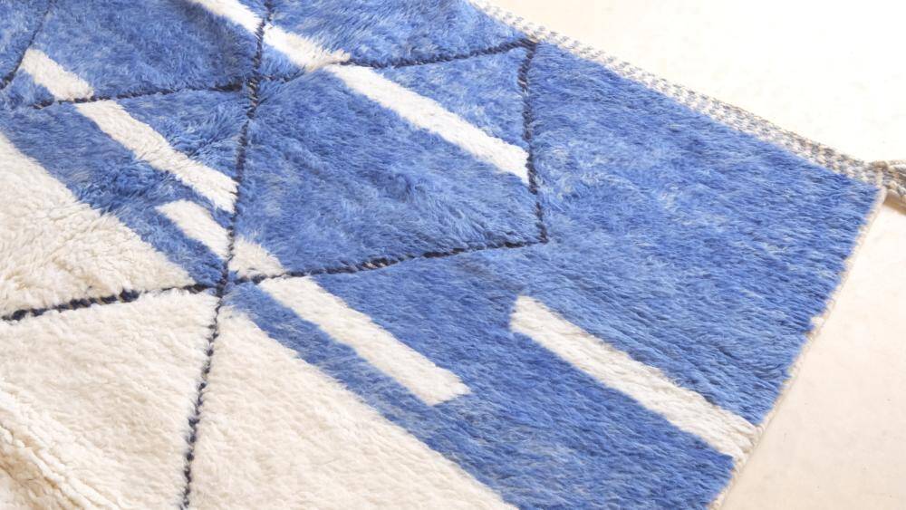 Beni Ourain rug from Morocco - 269 x 227 cm