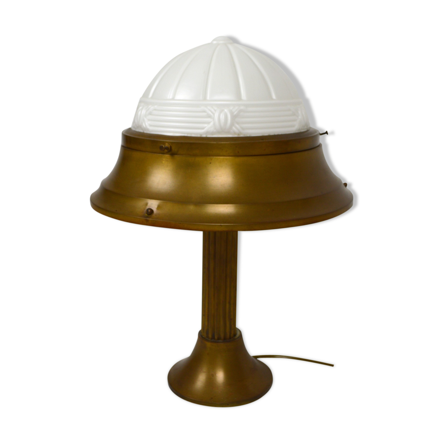 Art Deco lamp in patinated brass and moulded glass, circa 1930