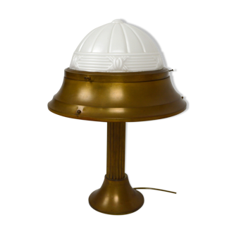 Art Deco lamp in patinated brass and moulded glass, circa 1930