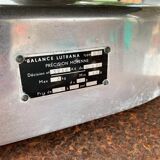 Lutrana grocer's scale